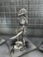 Predator 40cm silver on chrome