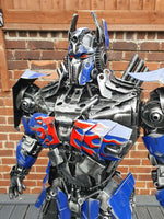 INSPIRED BY: BUMBLEBEE & OPTIMUS PRIME 120CM FROM TRANSFORMERS MAPTRANSSET