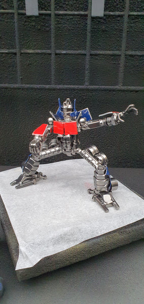Inspired by: OPTIMUS PRIME FROM TRANSFORMERS MAPOP15A