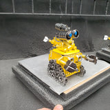 Inspired by: Wall e MAPWEFT
