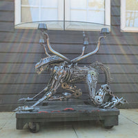 Inspired by: ALIEN FROM ALIEN VS PREDATOR TABLE MAPALIENTABLE