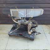Inspired by: ALIEN FROM ALIEN VS PREDATOR TABLE MAPALIENTABLE