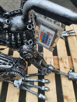 Inspired by: ALIEN FROM ALIEN VS PREDATOR TABLE MAPALIENTABLE