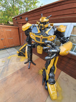 Transformers: Bumblebee LIFE SIZE - Action