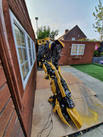 Transformers: Bumblebee LIFE SIZE - Action