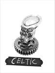 Predator 40cm CELTIC Mask on Stand