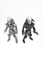 Predator 40cm ANCIENT  Standing 3 Weapons choice