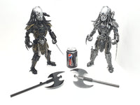 Predator 40cm BERSERKER  Standing 3 Weapons choice