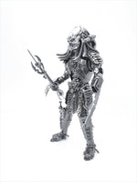 Predator 40cm BERSERKER  Standing 3 Weapons choice