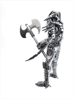 Predator 40cm BERSERKER  Standing 3 Weapons choice