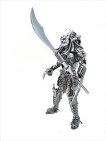 Predator 40cm BERSERKER  Standing 3 Weapons choice