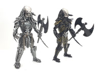 Predator 40cm ELDER  Standing 3 Weapons choice