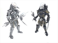 Predator 40cm FUGITIVE  Standing 3 Weapons choice