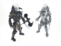 Predator 40cm FUGITIVE  Standing 3 Weapons choice