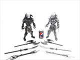 Predator 40cm FUGITIVE  Standing 3 Weapons choice