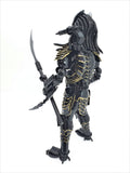 Predator 40cm FUGITIVE  Standing 3 Weapons choice