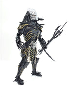 Predator 40cm FUGITIVE  Standing 3 Weapons choice