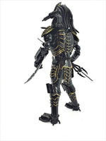 Predator 40cm JUNGLE HUNTER Standing 3 Weapons choice