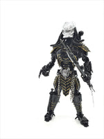 Predator 40cm JUNGLE HUNTER Standing 3 Weapons choice