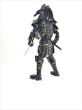 Predator 40cm JUNGLE HUNTER Standing 3 Weapons choice