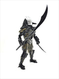 Predator 40cm JUNGLE HUNTER Standing 3 Weapons choice