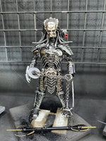 Predator 40cm silver on chrome