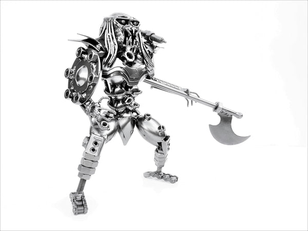 Predator 30cm Mask Off - Axe And Shield