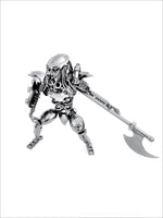 Predator 30cm Mask Off - Axe And Shield